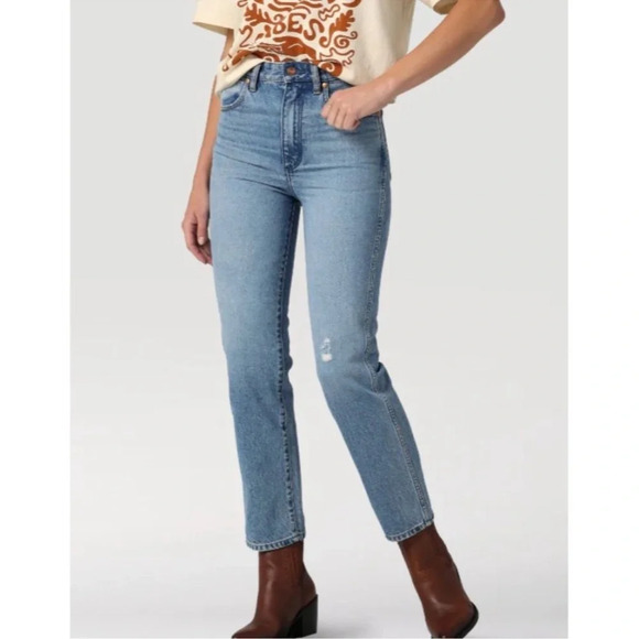 Wrangler Women’s Wild West 603 High Rise Straight Leg Distressed Jeans Size 34 - Picture 4 of 9